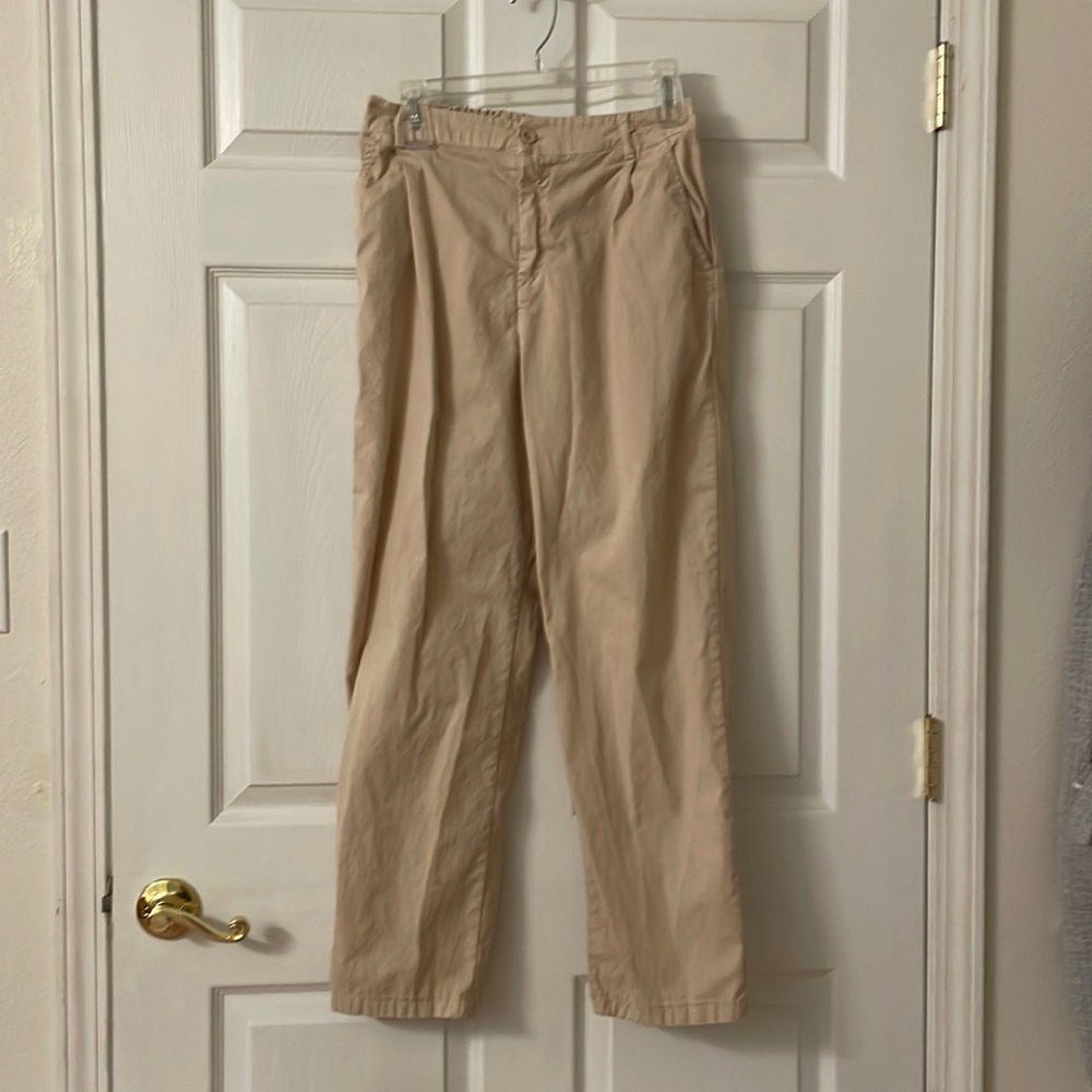 Lightweight Khaki Pants